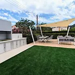 Blue Estia - Pool, Wifi, Summer Breeze,
