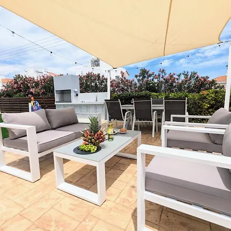 Blue Estia - Pool, Wifi, Summer Breeze, Villa Protaras