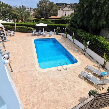 Villa Blue Estia - Pool, Wifi, Summer Breeze, Protaras