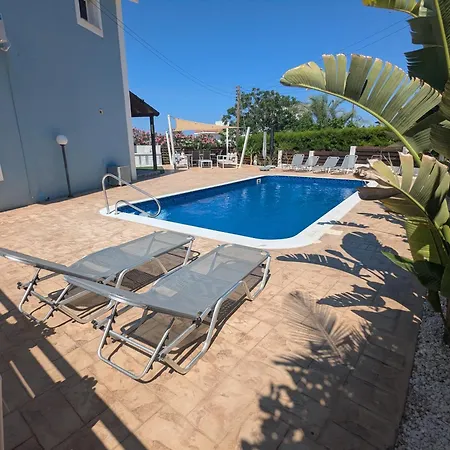 Βίλα Blue Estia - Pool, Wifi, Summer Breeze,