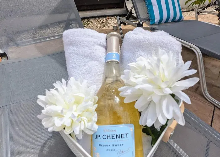 فيلة Blue Estia - Pool, Wifi, Summer Breeze,